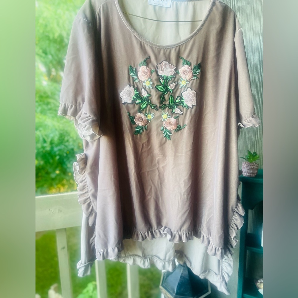 Elvi velvet embroidered shirt